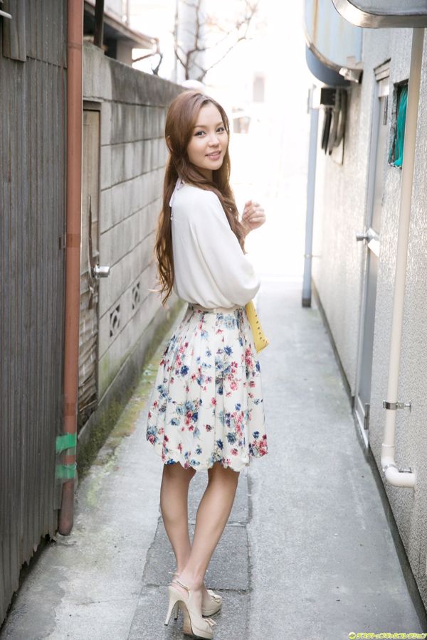 Emiri Okazaki << Ativo na MUTEKI como modelo de entretenimento!