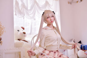 [Ảnh Cosplay] Coser nổi tiếng Nizuo Nisa - Đồng phục nữ sinh mái vòm