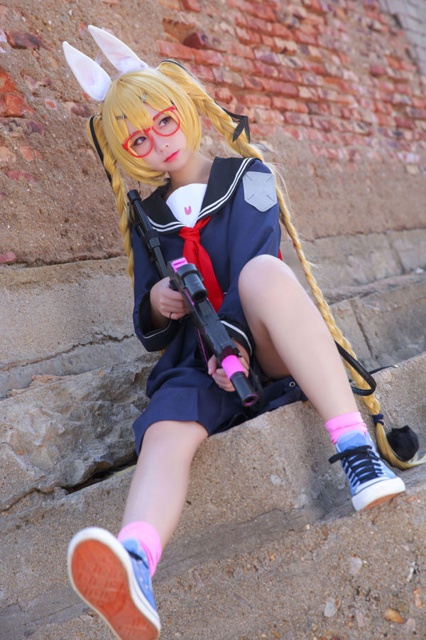 [Net Red COSER Photo] Anime-Blogger G44 bleibt unverletzt – Whirlwind School Uniform