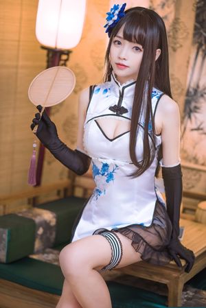 [COS Welfare] Anime blogueur grand volume et petit volume - cheongsam blanc