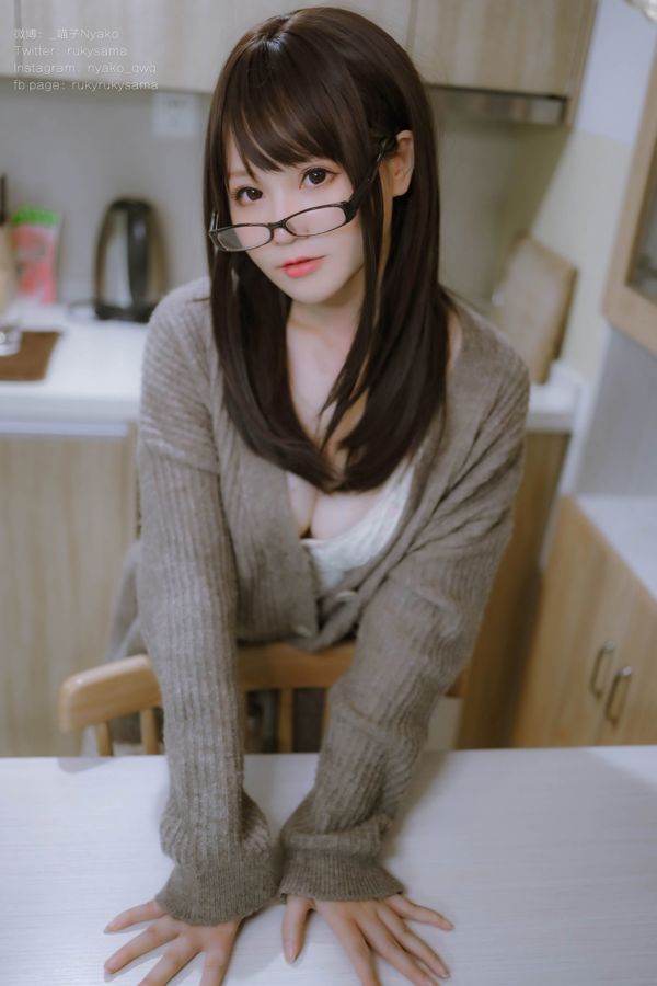 [Ảnh COSER của người nổi tiếng trên Internet] Cô gái dễ thương Nyako cô gái mê mèo và の cuộc sống chung sống trong loạt trang phục giản dị