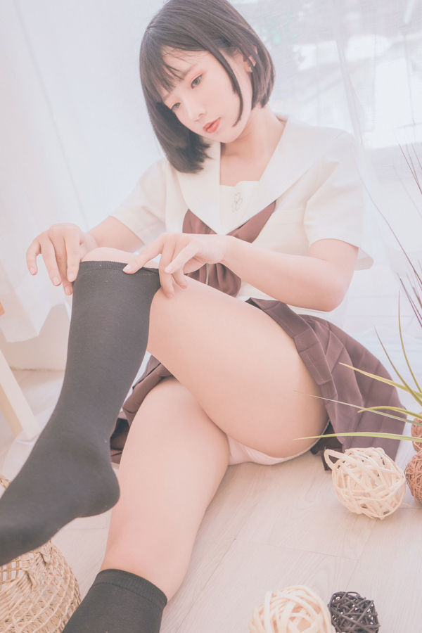 [Cosplay Foto] Messie Huang - Verjaardag Seifuku