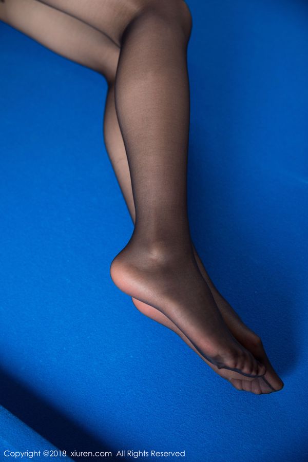 Angela Reba "Cheongsam e calze belle gambe" [Hideto XIUREN] No.1131