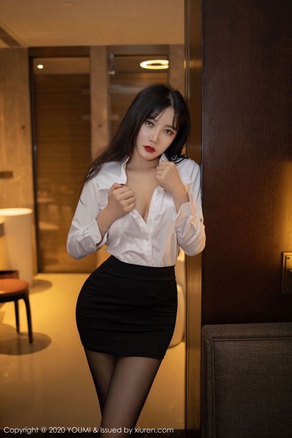Pequeña princesa Xinyan "Uniforme de mujer policía con camisa blanca, minifalda y medias negras" [Youmihui YouMi] Vol.428