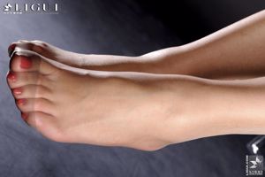 Modelo Cherry "Las piernas hermosas y los tacones altos de una profesora en la universidad" [丽 柜 LiGui] Imagen fotográfica de hermosas piernas y pies de jade