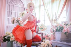 Cosplayer Chihiro-sama "Nero: Ondergoed"