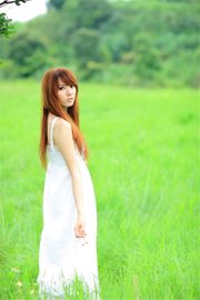 Taiwanese sister Xiaojing "Early Summer Farm Scenery" Beautiful White Skirt Series